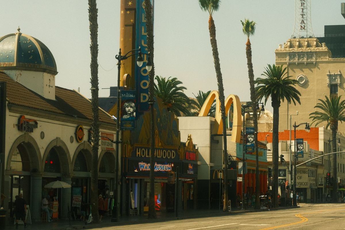 Crowds on Hollywood Boulevard, Los Angeles — mobile billboard advertising territory